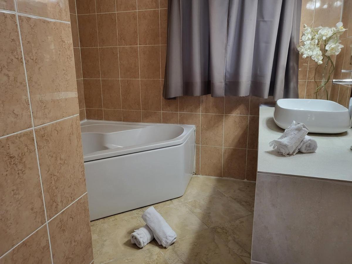 Villa Petra Bianca Suite & Chambre A 10Mn A Pied Du Port De Bonifacio Bonifacio  Exterior foto